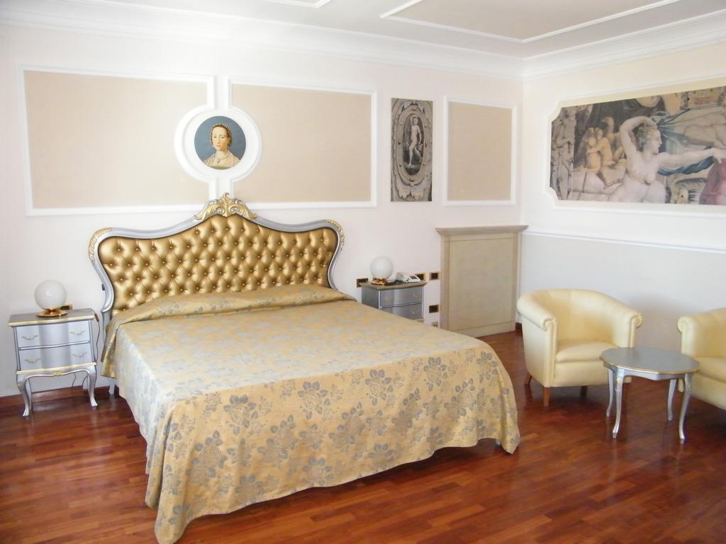 Hotel Villa Medici Рокка-Сан-Джованні Екстер'єр фото